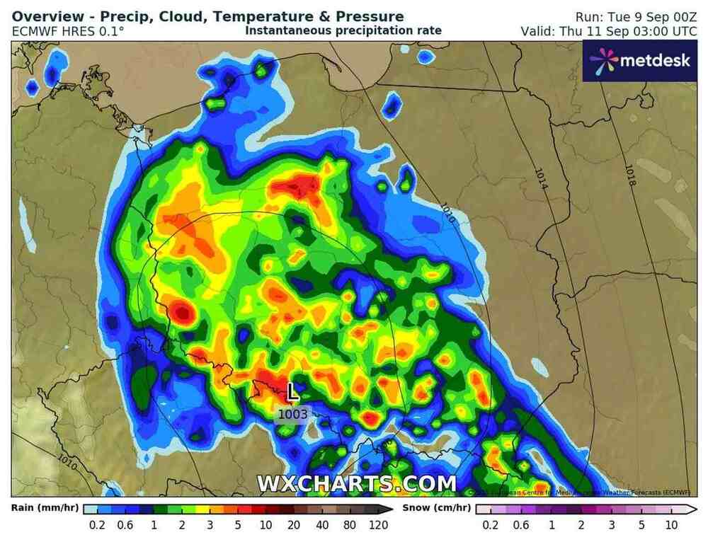 Nadciągną silne ulewy do środkowej Europy we wrześniu 2025. Niż Yobst przejdzie przez Polskę. W tych regionach będą podtopienia
