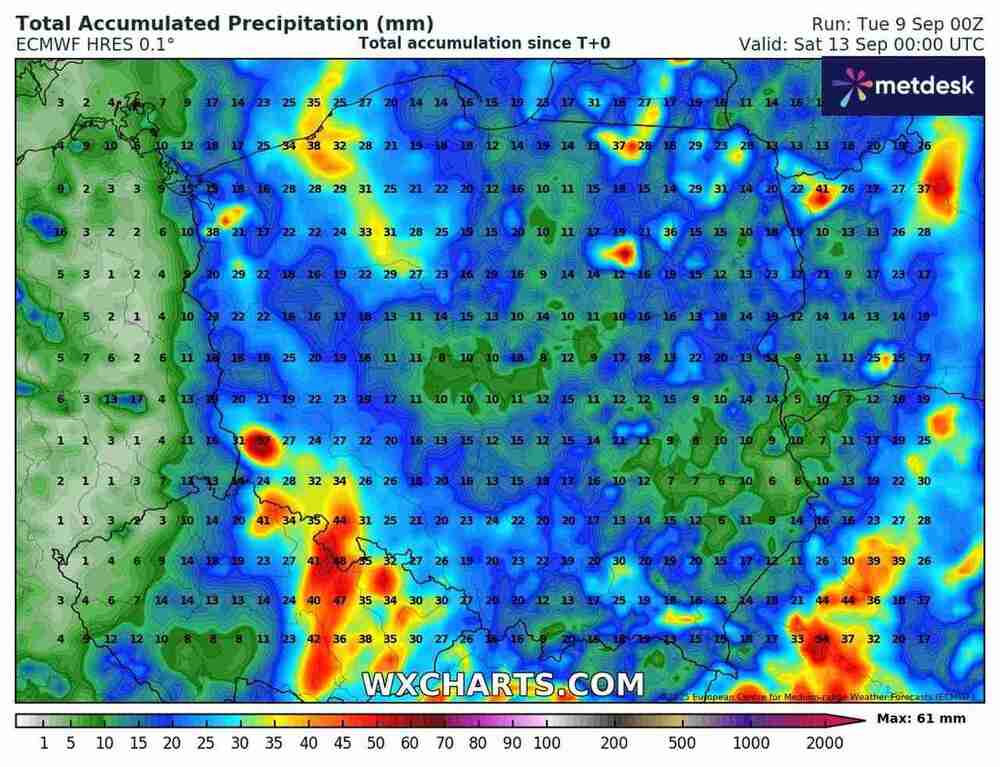 Niż przejdzie przez Polskę i przyniesie ulewy, prognoza sumy opadów do 12 września 2025 ECMWF