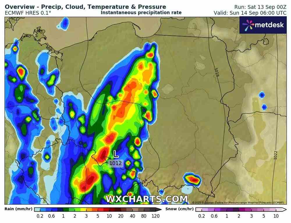 Silne ulewy przejdą przez Polskę. Opady potrwają 10 godzin do 15 września 2025. Niż wywoła zalania w tych regionach