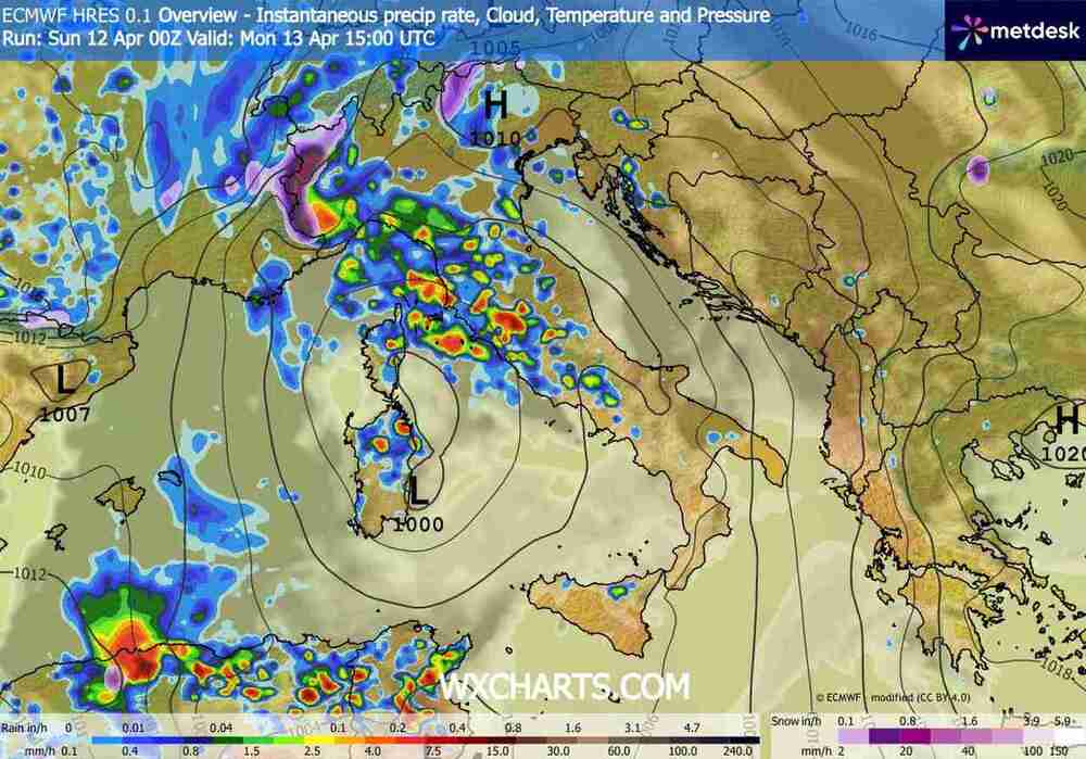 Nagle ulewy zaleją domy na południu Europy. Spadnie 110 litrów wody na m2 ziemi. Będą powodzie błyskawiczne w kwietniu 2026