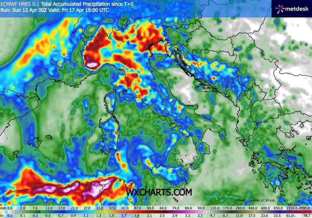 Nagle ulewy zaleją domy na południu Europy w kwietniu 2026 i spadnie 110 litrów wody na m2 ziemi. Będą powodzie błyskawiczne
