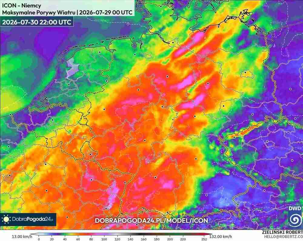 Wichury zerwą dachy na zachodzie Europy w lipcu 2026. Wiatr sięgnie 130 km/h. Cyklon z burzami połamie drzewa i zatarasuje drogi