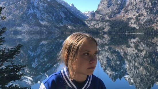 Greta Thunberg. Historia młodej szwedzkiej aktywistki walczącej o klimat