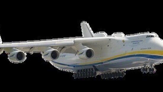 Samolot Antonow An-225 Mrija we wtorek 14 kwietnia przyleci do Polski. Największy samolot transportowy ze środkami medycznymi do walki z koronawirusem wyląduje w Warszawie