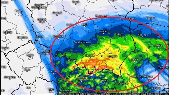 Pogoda. Październik 2020 rozpocznie się mokro na południowym wschodzie Polski. Wyż Nepomuk blokuje niż Zora
