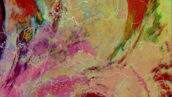 Pogoda. Prognoza na piątek 18 grudnia 2020. Zanikający deszcz na wschodzie, na południowym zachodzie rozpogodzenia
