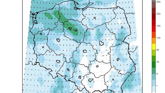 Pogoda. Prognoza na poniedziałek 4 stycznia 2021. Miejscami opady deszczu, deszczu ze śniegiem i śniegu, nieliczne przejaśnienia
