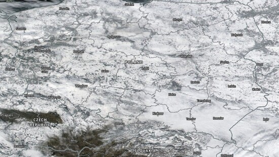 Satelita ujawnił pokrywę śnieżną w Polsce. Wejdzie odwilż, mroźna i śnieżna zima wróci w kolejnych dniach lutego