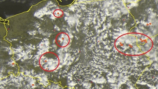 Liczne lokalne burze z gradem w Polsce. Sprawdź, gdzie jest burza 20.04.2021
