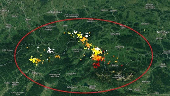 Silne burze z gradem i ulewami nad południową Polską. Gdzie jest burza 13 maja