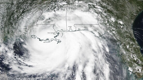 Potężny huragan Ida uderzył w USA. Duże zniszczenia w Luizjanie