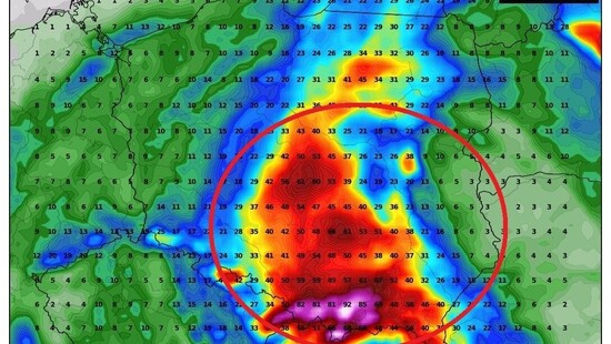 Możliwe zalania i podtopienia w Polsce. Miejscami spadnie ponad 100 mm wody. Prognoza sumy opadów