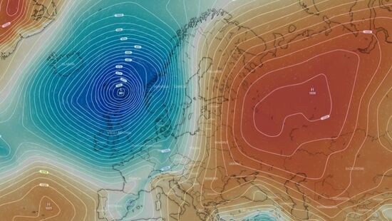 Pogoda w Polsce zaskoczy. Nad Europą potężny niż atlantycki zderzy się z wyżem rosyjskim
