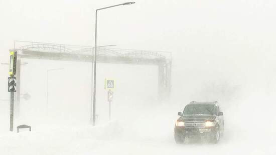 W Rosji uderzyła zima. Z powodu śniegu odwołano zajęcia w szkołach