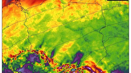 Pogoda na 20 października 2021. Nasili się wiatr w Polsce. Chwile ze słońcem i wysoka temperatura. Miejscami przelotny deszcz