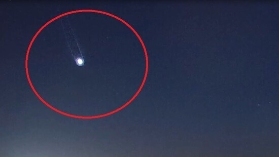 Bolid wpadł w atmosferę nad Polską. Był widoczny na Podkarpaciu. Mamy nagranie