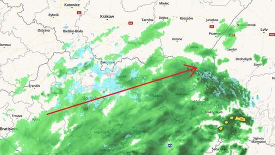 Śnieżyca wkroczy na południe Polski. W nocy spadnie ponad 20 cm śniegu. Sprawdzamy mapy opadów