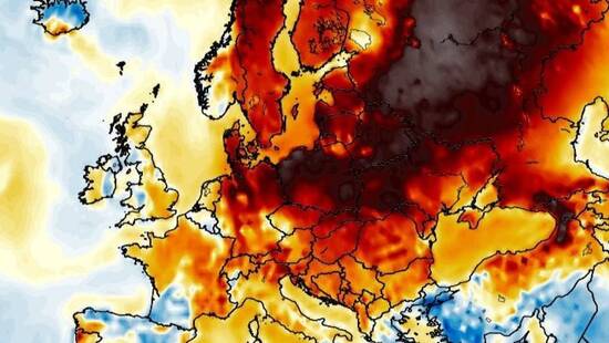 Upał wycofa się z Polski. Fale upałów zakończą burze i opady deszczu. Wiemy, kiedy temperatury runą