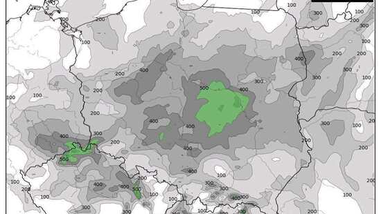 Burze wrócą do Polski. Przyniosą ulewny deszcz, grad i silny wiatr. Wiemy, gdzie zagrzmi