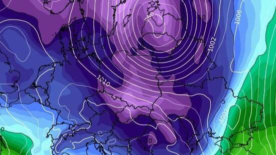 Po śnieżycach potężny mróz. Temperatura spadnie do -25 stopni. Cyklony ściągną jęzor chłodu