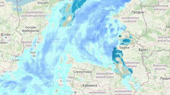 Front ze śnieżycą przechodzi przez Polskę. W tych regionach śniegu jest najwięcej. Wichury uderzą na północy