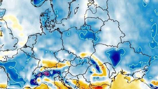 Noce przyniosą niskie temperatury. Zaledwie kilka stopni w tych regionach. Marzniemy i narzekamy w środku lata