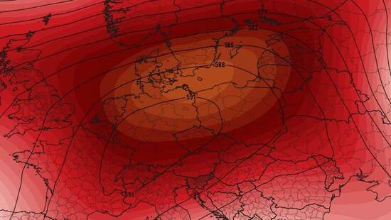 Antycyklon Olenka zmieni pogodę. Prognozy opadów będą fatalne. Burze uderzą na południu