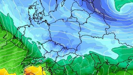 Ochłodzenie wtargnie do Polski. W prognozach mróz i przymrozki. Niebiesko na mapach temperatury z przedzimiem