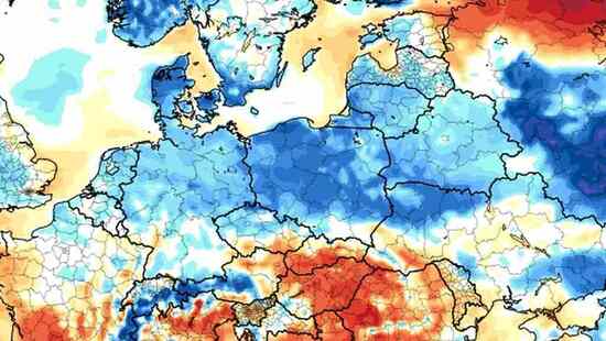 Mróz i śnieg wrócił do Polski. Temperatura spadła do blisko -11 stopni. Ochłodzenie będzie jeszcze większe