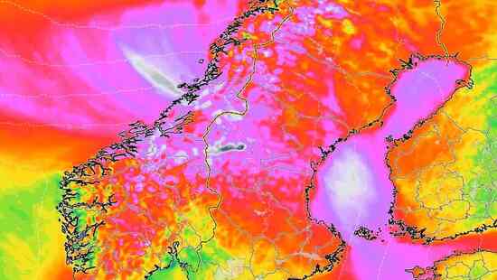 Przejdą silne wichury. Wiatr sięgnie 145 km/h. Cyklon zanurkuje z północy
