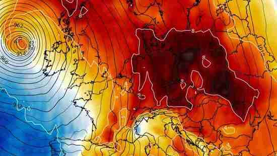 Najnowsza pogoda na Wszystkich Świętych. Śnieg i mróz, czy ocieplenie? Temperatury zadziwią