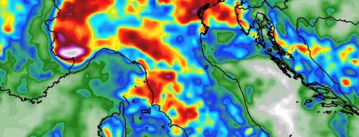 Nagłe ulewy zaleją domy. Spadnie 110 litrów wody. Będą powodzie błyskawiczne na południu