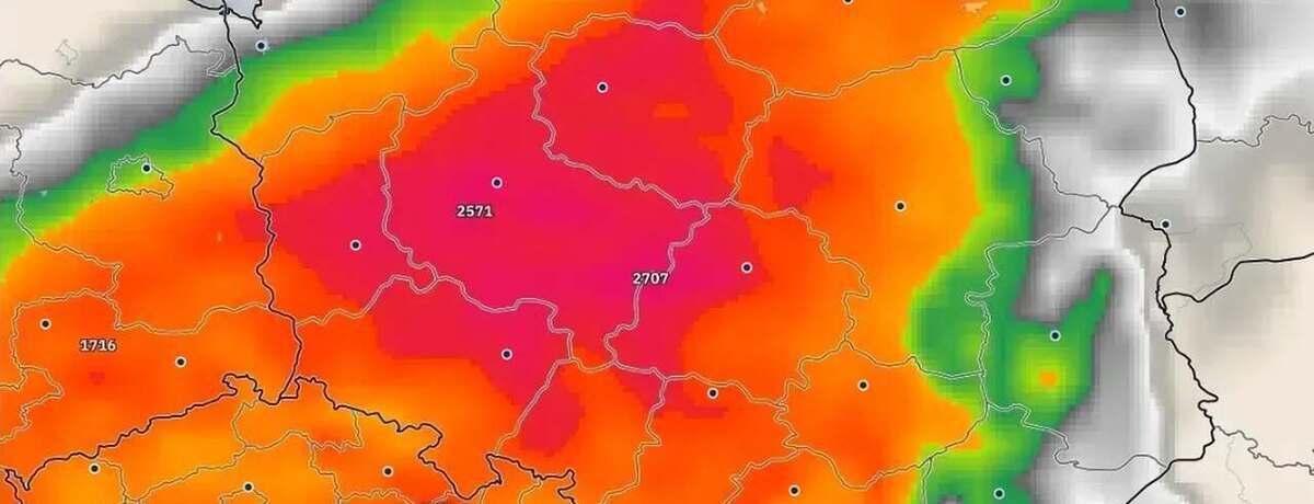 Nawałnice przetną upał. Będą burze z ulewami, wichurami i gradem. Jest dokładny termin