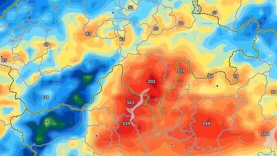 Ulewy zaleją domy i drogi. Spadnie 200 litrów wody. Będą powodzie błyskawiczne